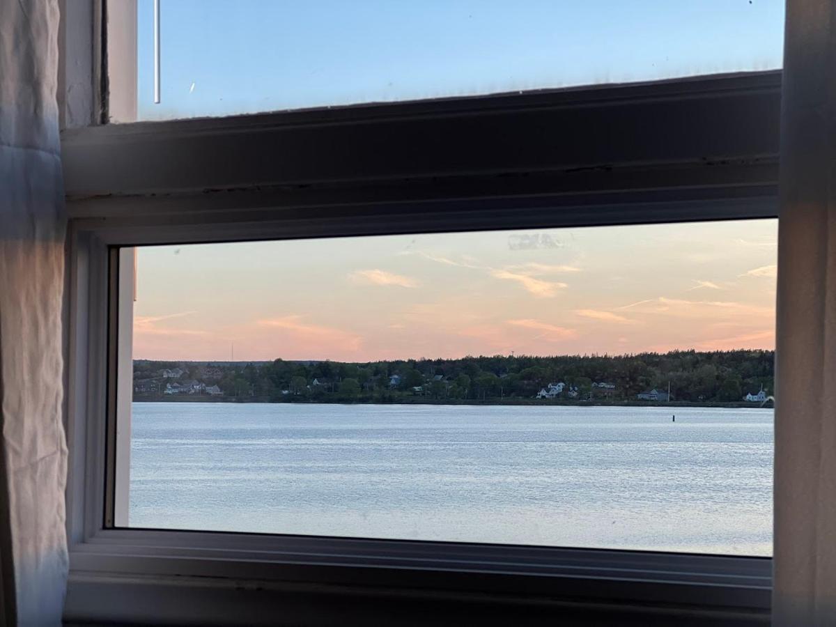 Harbourview Inn And Suites ซิดนีย์ ภายนอก รูปภาพ